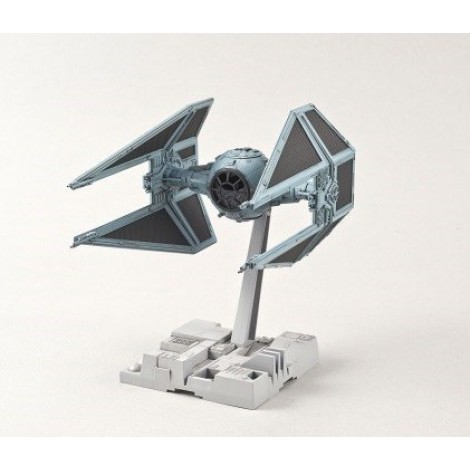 Model plastikowy Star Wars Bandai Tie Interceptor 1/72