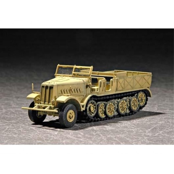 Model plastikowy niemiecki Sd.Kfz.9 Schwere Zugkraftwagen ...