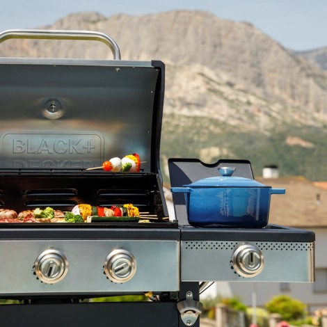 Black+Decker BXOG16550E gas grill, 4 burners