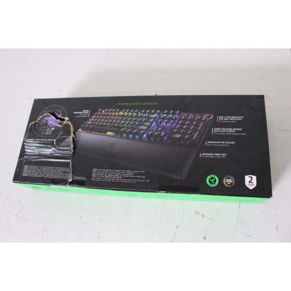 SALE OUT. Razer Huntsman V2 Optical ...