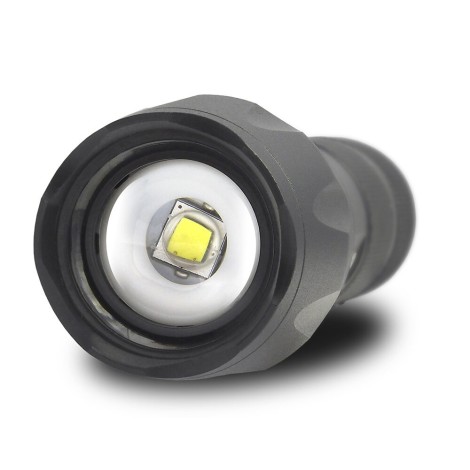 LED torch FL-600 with CREE XM-L2 18650 LED / 3x AAA (R03)