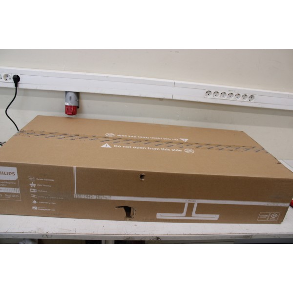 SALE OUT. Philips | Curved Business ...