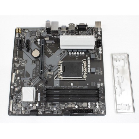 SALE OUT. Gigabyte USED, REFURBISHED, WITHOUT ACCESSORIES, ONLY BACK PANEL INCLUDED