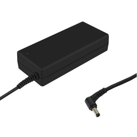 Qoltec 50070 Power adapter 90W | 19V | 4.74A | 5.5*2.5 | +power cable