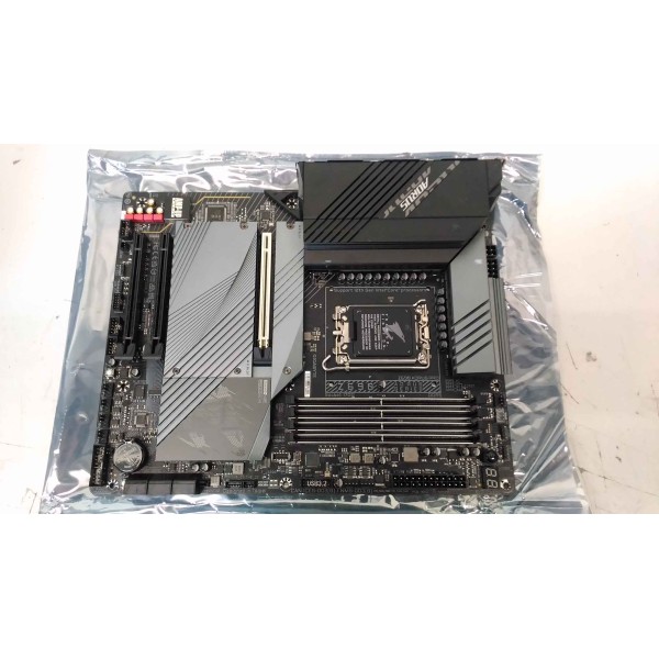 SALE OUT. GIGABYTE Z690 AORUS PRO ...
