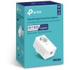 TP-LINK | AV1000 Gigabit Passthrough Powerline Adapter | TL-PA7017P | 1000 Mbit/s | Ethernet LAN (RJ-45) ports 1 | No Wi-Fi | Extra socket