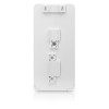 Ubiquiti NanoSwitch Gigabit Ethernet (10/100/1000) Power over Ethernet (PoE) White