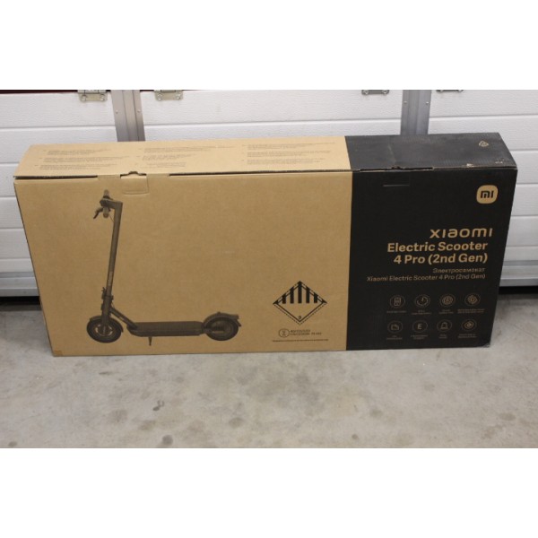 SALE OUT. Xiaomi Electric Scooter 4 ...