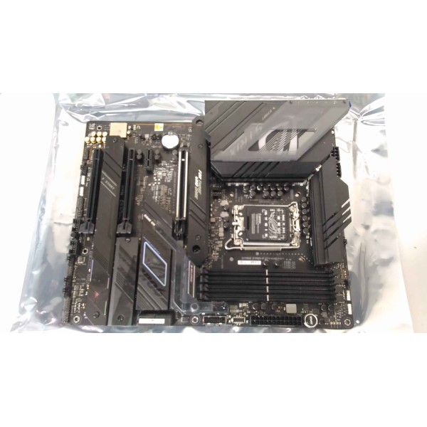 SALE OUT. ASUS ROG STRIX Z790-F ...