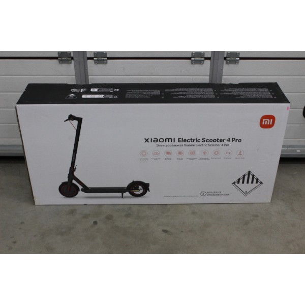 SALE OUT. Xiaomi Electric Scooter 4 ...