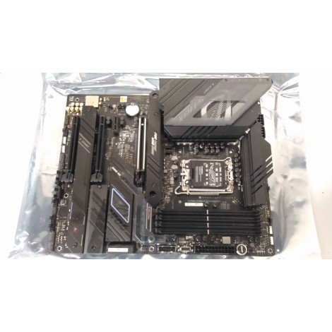 SALE OUT. ASUS ROG STRIX Z790-F GAMING WIFI | Asus ROG STRIX Z790-F GAMING WIFI | Processor family Intel | Processor socket  LGA1700 | DDR5 DIMM | Memory slots 4 | Supported hard disk drive interfaces 	SATA, M.2 | Number of SATA connectors 4 | Chipset Int
