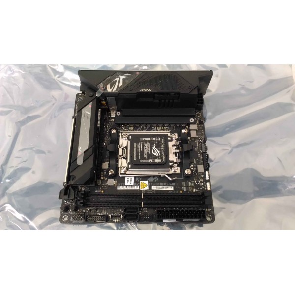 SALE OUT. ASUS ROG STRIX B650E-I ...