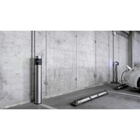 In balance Grid Charging Station 2x22kW, Socket, 4G (LTE), RFID | PC1-U-R