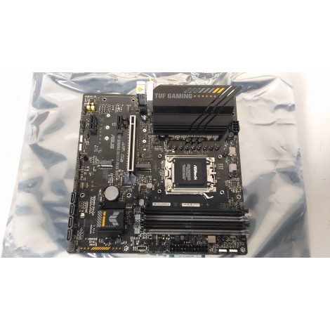 SALE OUT. ASUS TUF GAMING A620M-PLUS WIFI | Asus TUF GAMING A620M-PLUS WIFI | Processor family AMD | Processor socket AM5 | DDR5 DIMM | Memory slots 4 | Supported hard disk drive interfaces 	SATA, M.2 | Number of SATA connectors 4 | Chipset AMD A620 | Mic
