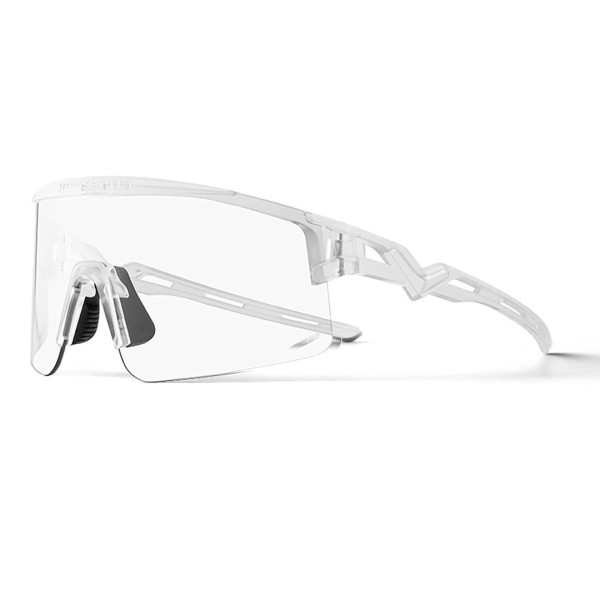 Photochromic cycling glasses with UV protection ...