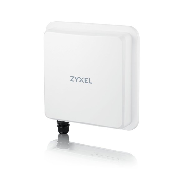 Zyxel Nebula FWA710 wireless router Multi-Gigabit ...