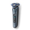 Philips SHAVER Series 7000 S7882/55 Wet and dry electric shaver, cleaning pod & pouch