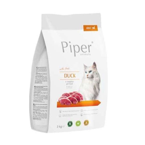 DOLINA NOTECI Piper Animals with duck ...