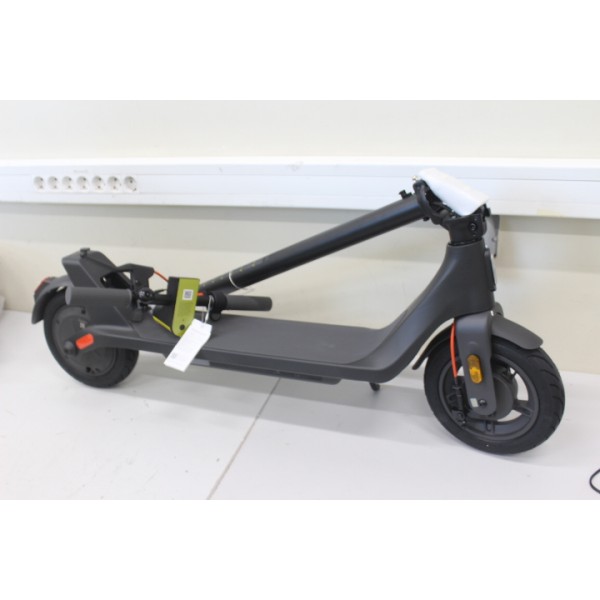 SALE OUT. Xiaomi Electric Scooter 4 ...