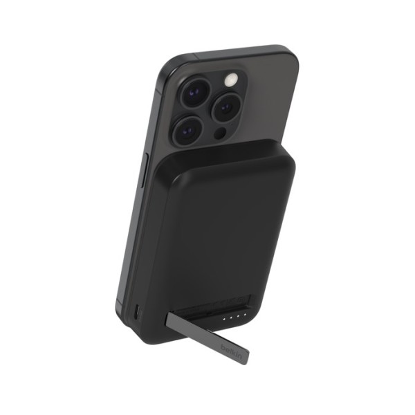 Belkin BoostCharge Pro 8000 mAh Wireless ...