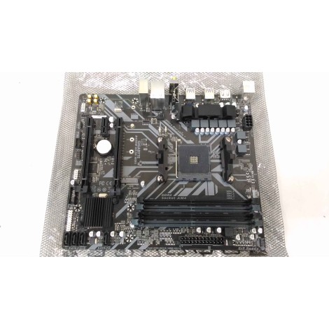 SALE OUT. GIGABYTE B450M DS3H WIFI 1.5 M/B | Gigabyte USED, REFURBISHED, WITHOUT ORIGINAL PACKAGING AND ACCESSORIES, ONLY BACKPANEL AND ANTENNAS INCLUDED