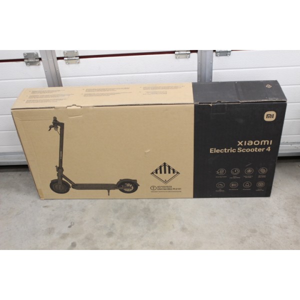 SALE OUT. Xiaomi Electric Scooter 4 ...